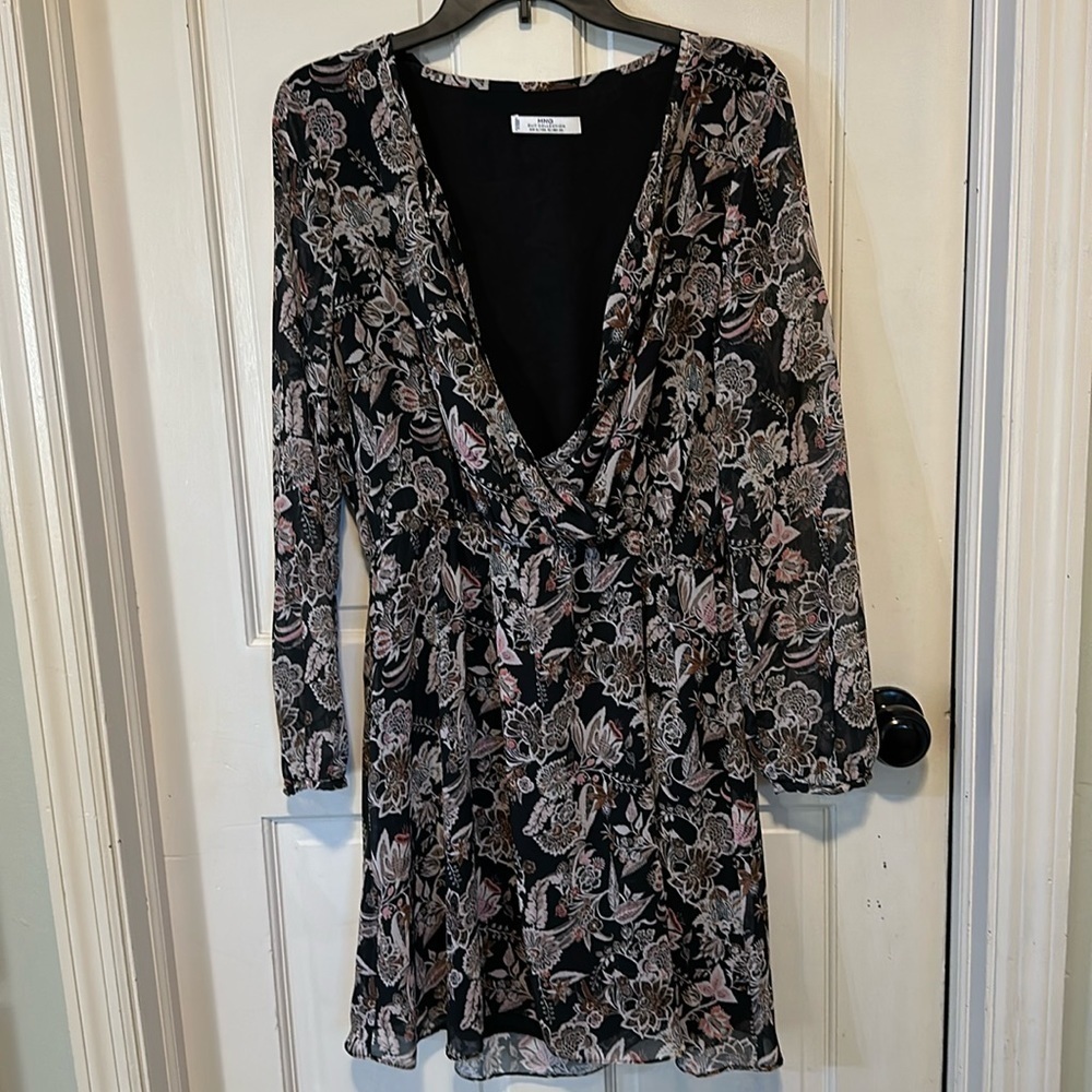 Mango Suit Collection Faux Wrap Neckline floral dress size 10 Flowy feminine